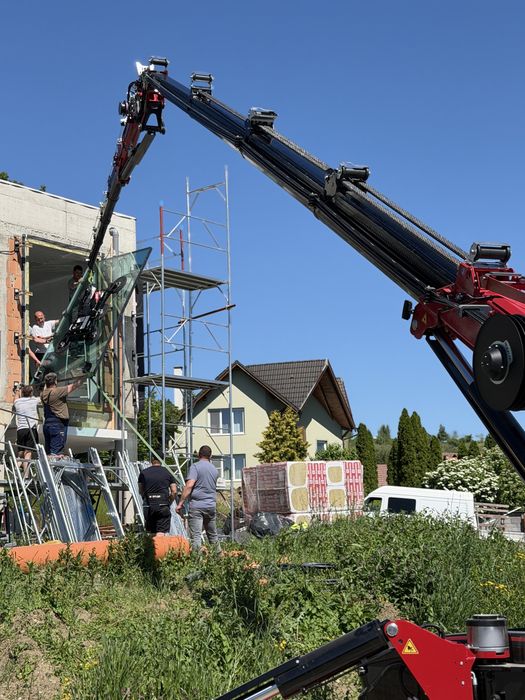 Închiriem utilaje Spider Crane Hoeflon C30e și C6e - macara