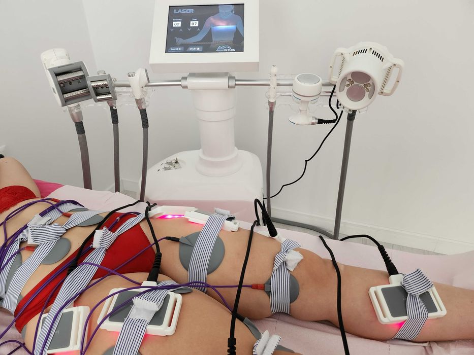 Aparat multifunctional remodelare corporala:VelaShap/Lipo/Cavitatie/RF
