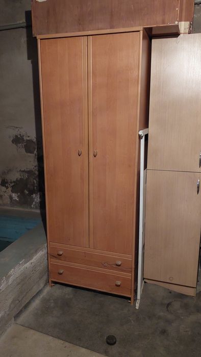 Продам шкафы дёшево.