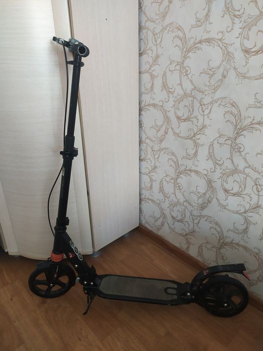 Продам самокат не электрический