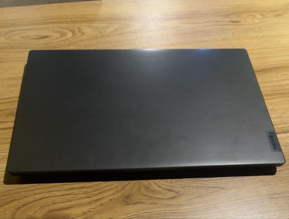 Ноутбук Lenovo V15 G4 IRU i5-13420H / 8GB / 256GB SSD