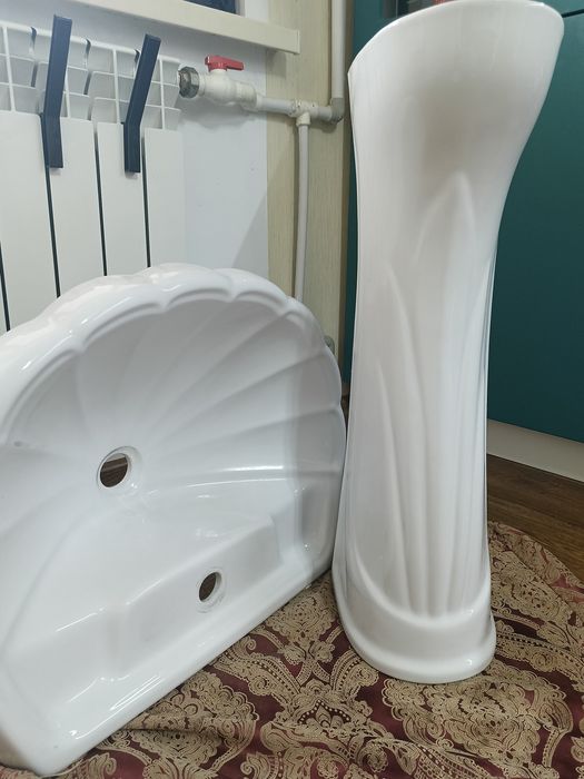 Продам раковина пьедесталом.