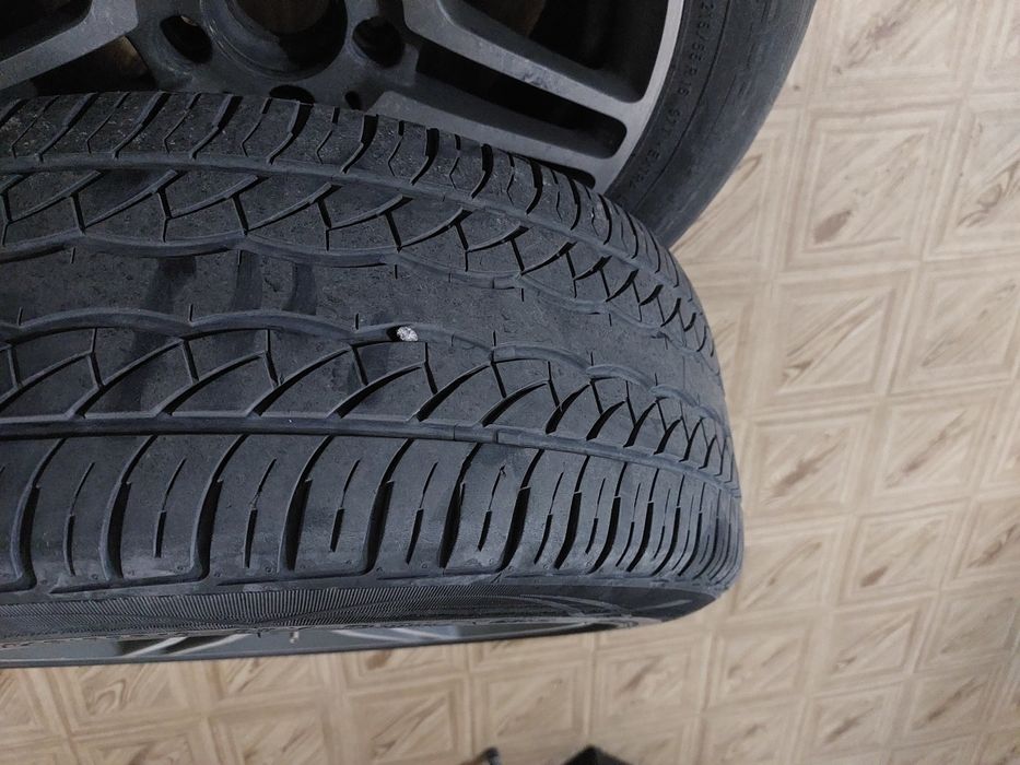 Продам шины летние