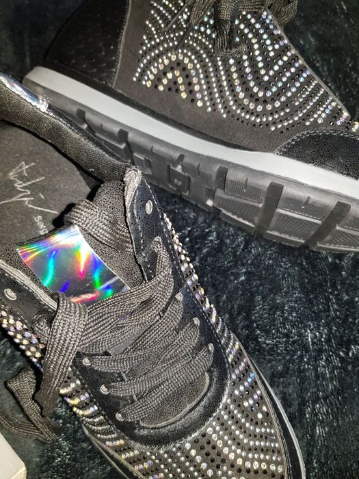 DE purtat comod si practic