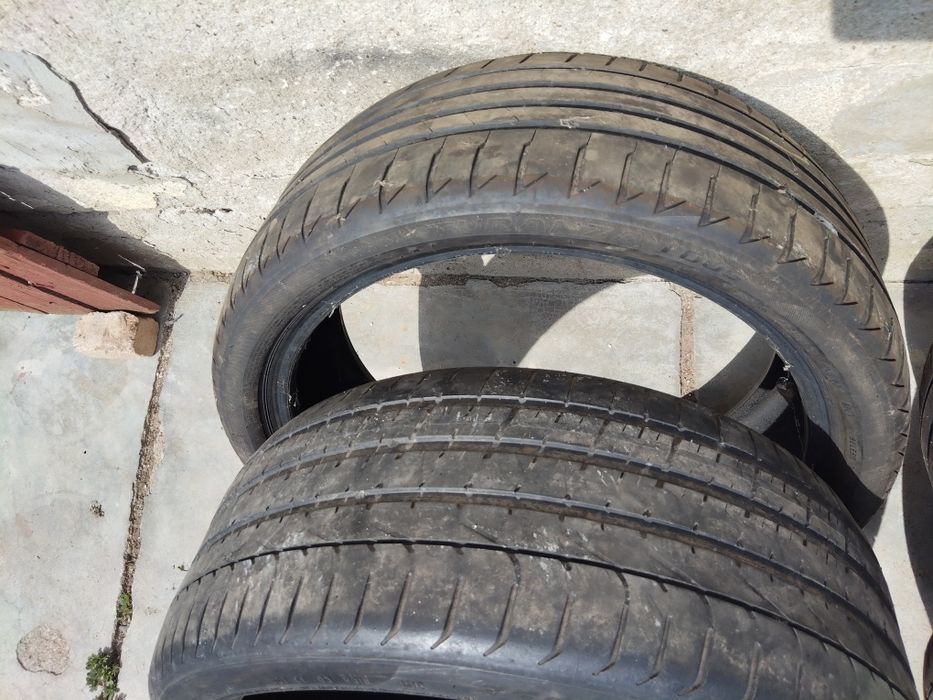 Cauciucuri R19 - BMW