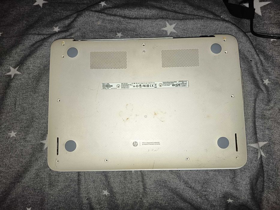 Placa baza laptop HP 14 Chromebook functionala + gratis baterie, carcasa