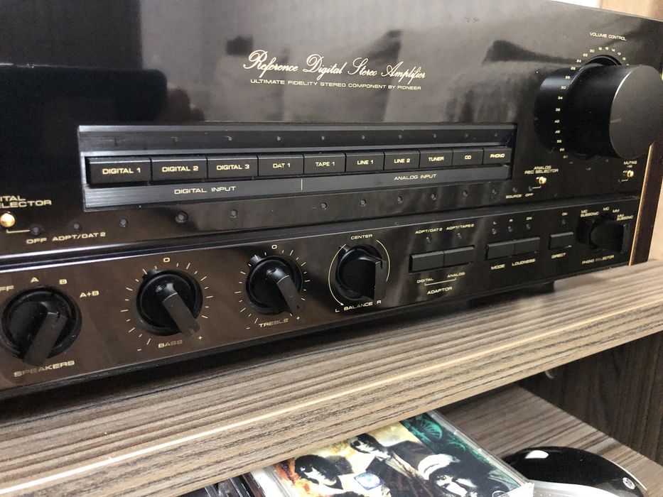 Pioneer A 90D интегральный усилитель