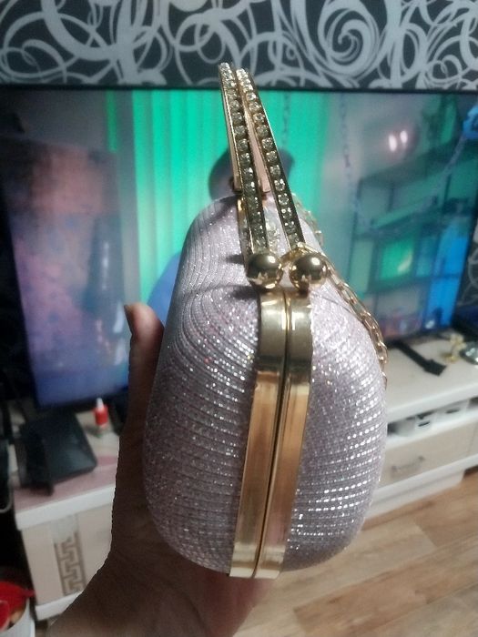 Продам женский клатч