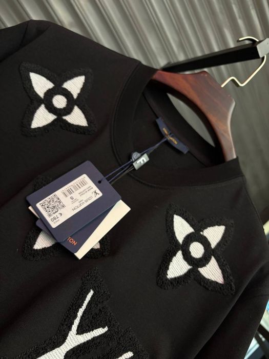 Мъжки тениски различни модели