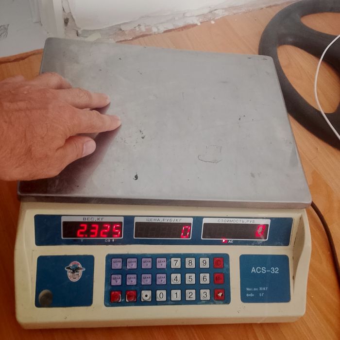 Весы до 30 кг acs-32  б.у