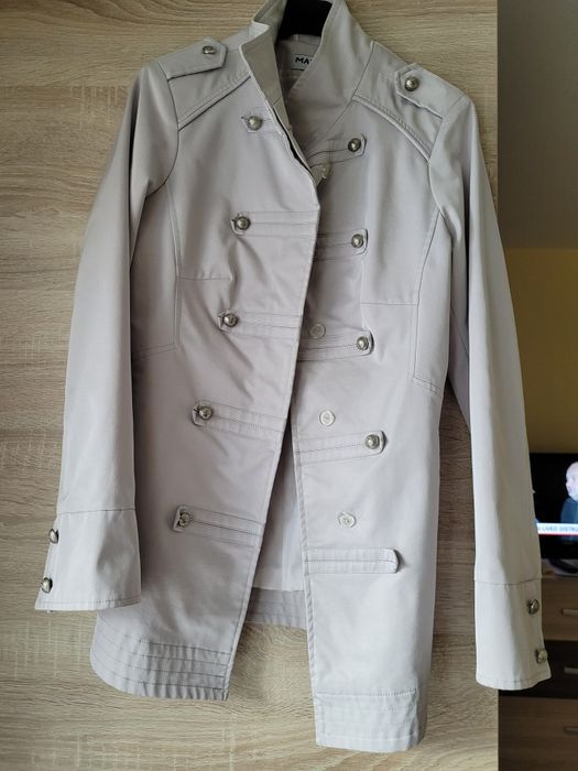 Jacheta pentru femei