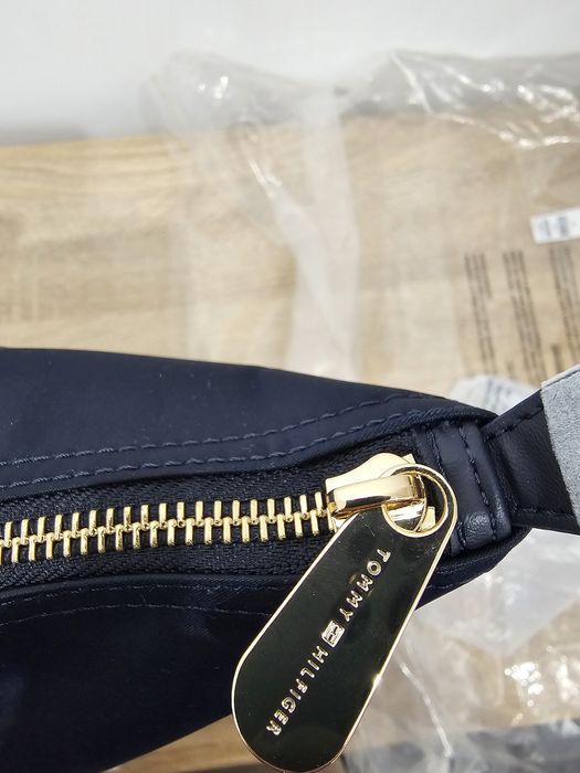 Geanta Tommy Hilfiger