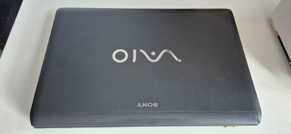 Лаптоп Sony pcg-51111m