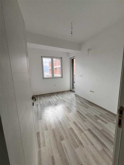 Дава се под наем Многостаен апартамент в Пловдив, Съдийски - 96 кв.м за 402.9 € - Снимка #2