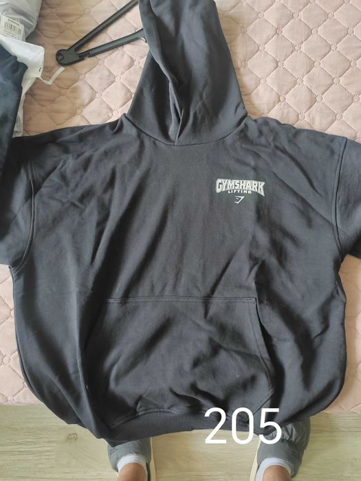 Нови дрехи Gymshark