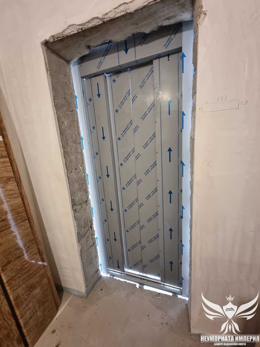 Топ център - модерен, двустаен 142кв.м. 4ет. в гр.Асеновград