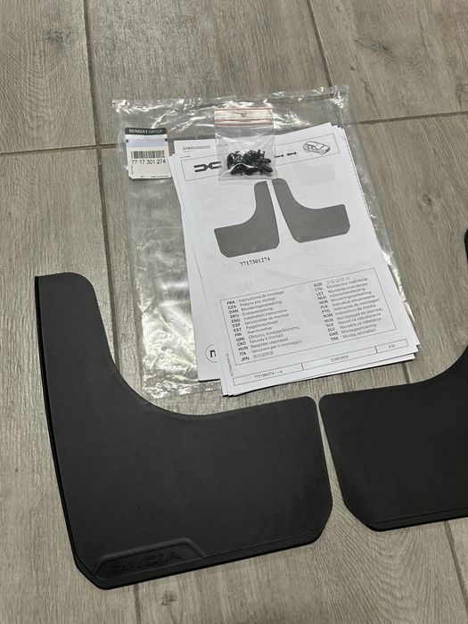 Apărători noroi originale Duster 3 si Spring facelift