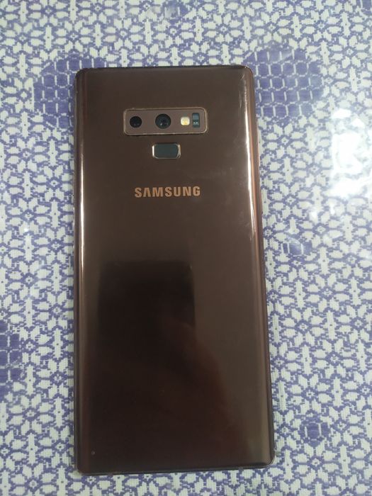 Samsung galaxy not 9 yaxshi
