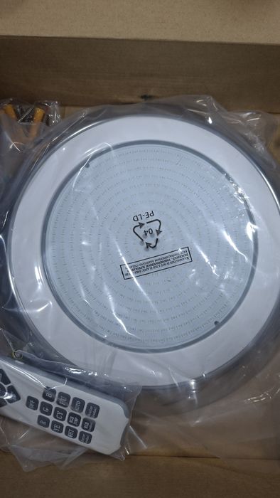 Fonar lampa basseyn uchun