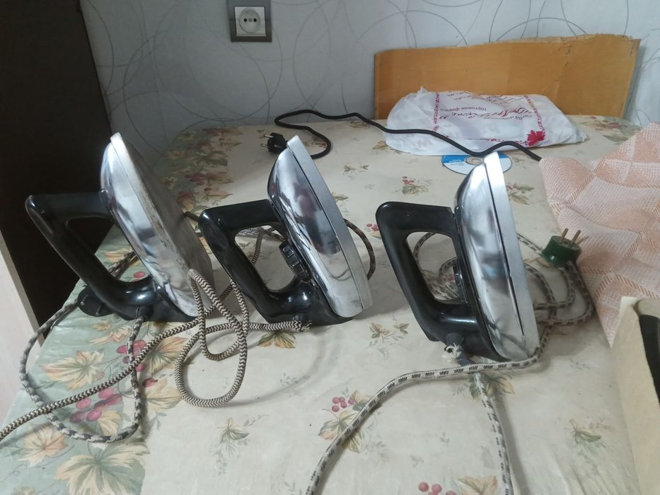Продам утюг недорого