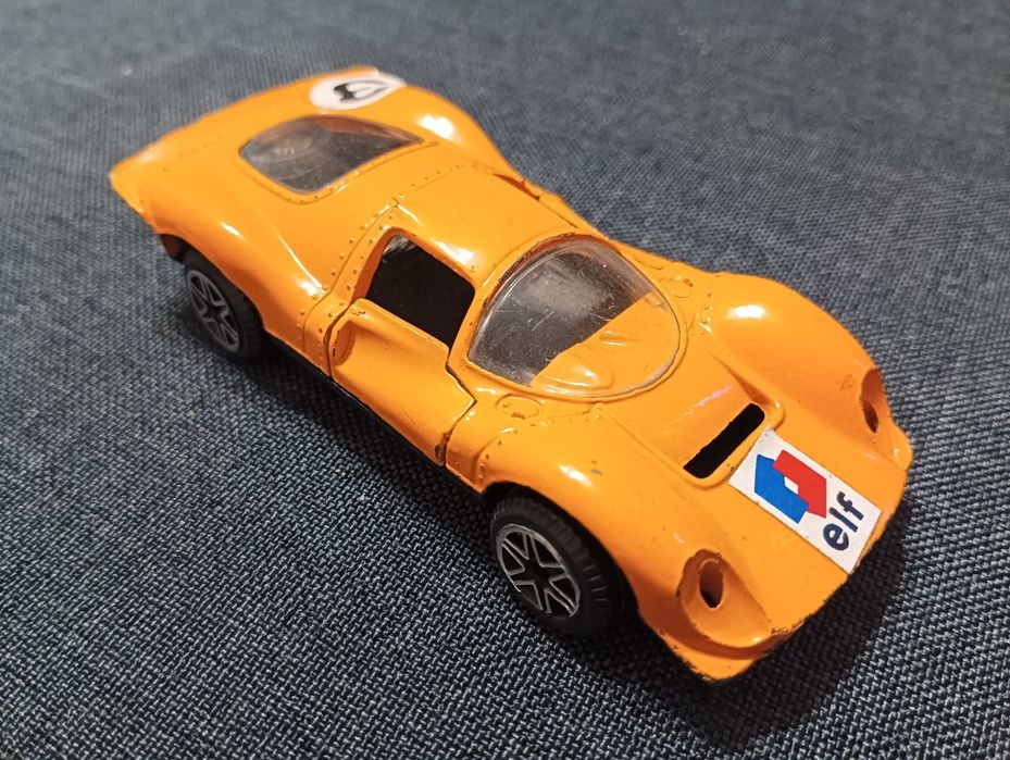 Умалени 1:43 миниколички.бг в Фейсбук