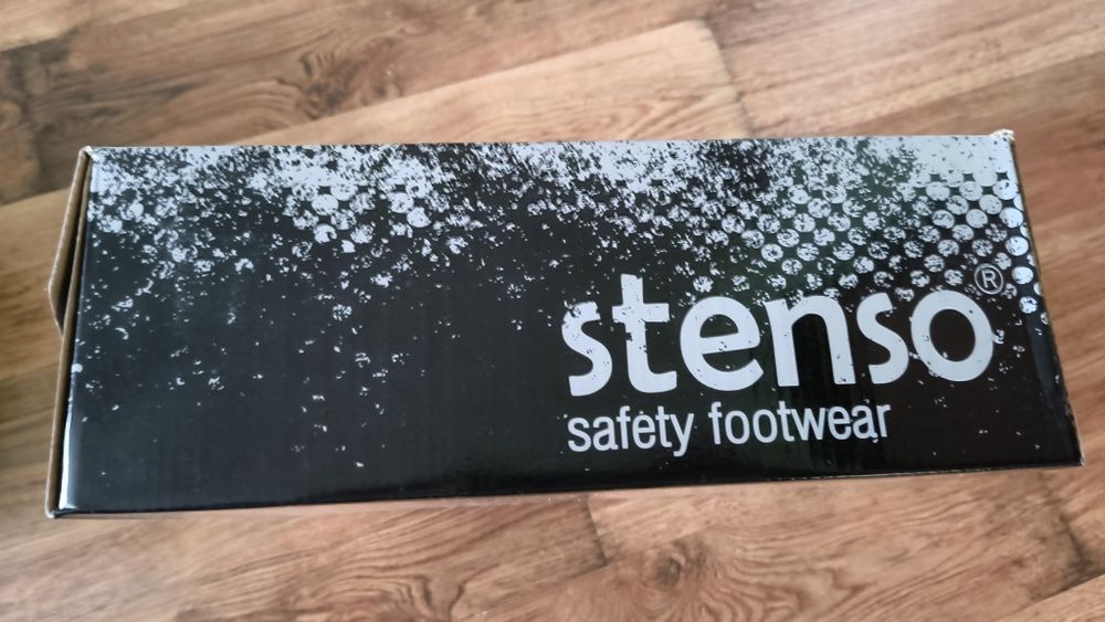 Продавам чисто нови маратонки