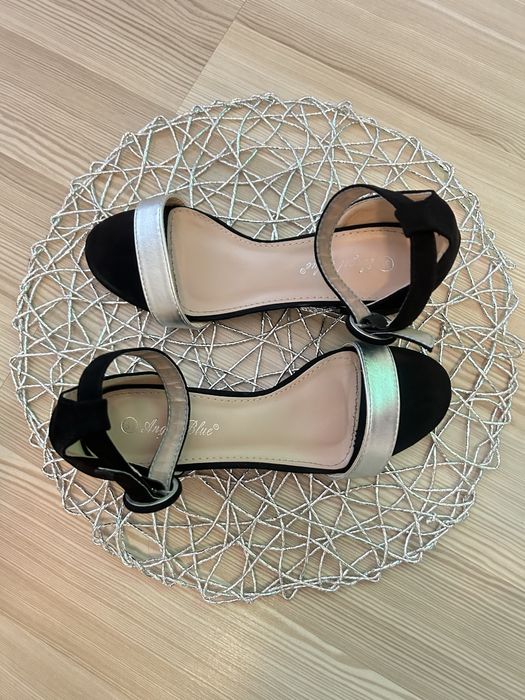 Sandale 39 39 • Foarte buna • Angel Blue