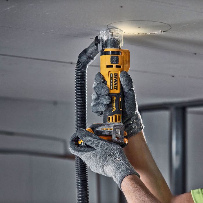 Акумулаторна фреза за гипсокартон DeWALT DCE555N 18V