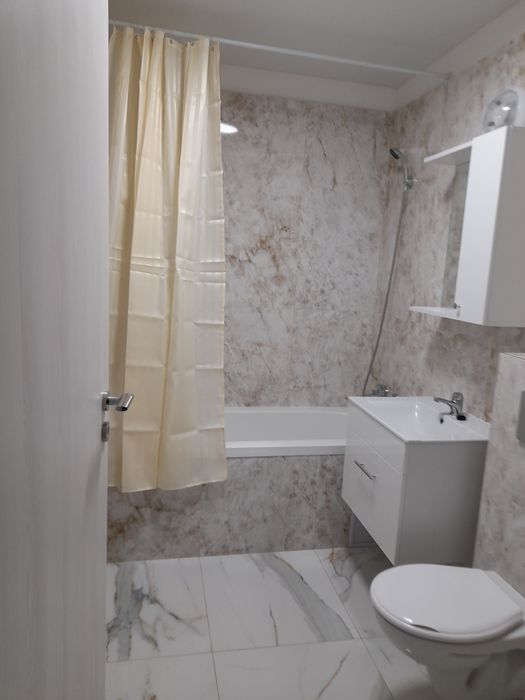 Proprietar închiriez apartament  tip studio, utilat modern!