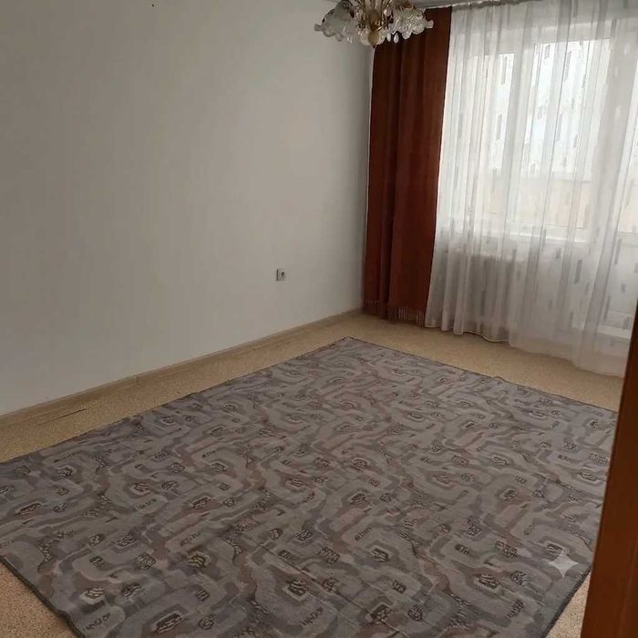 продам 3-х комнатную квартиру
