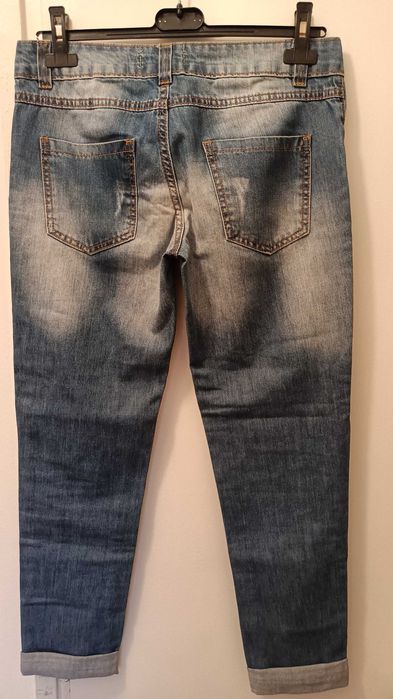 # Blue jeans blugi pantaloni dama Zara reserved sinsay mohito h&m