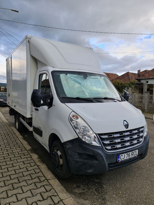 Vând sau schimb Renault Master 3. Preț 8950 euro negociabil.