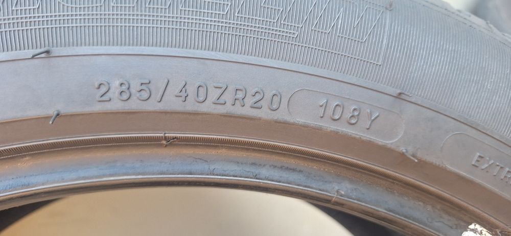 285 40 r20 / 255 45 r20 vara Michelin dot 2022