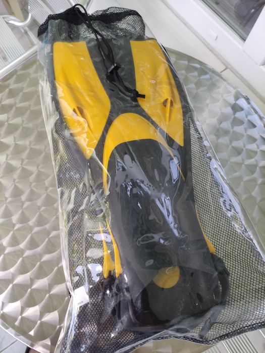 Продавам плавници номер 42-46