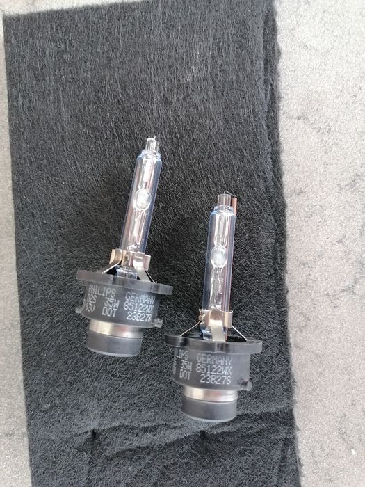 Becuri xenon D2S 35w