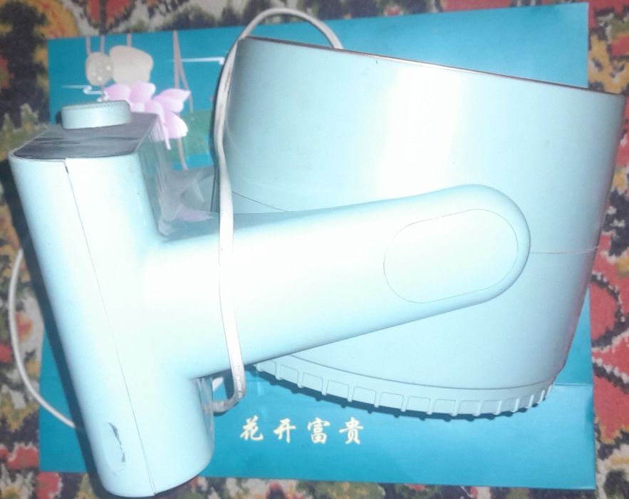 Вентелятор обороты легулируються