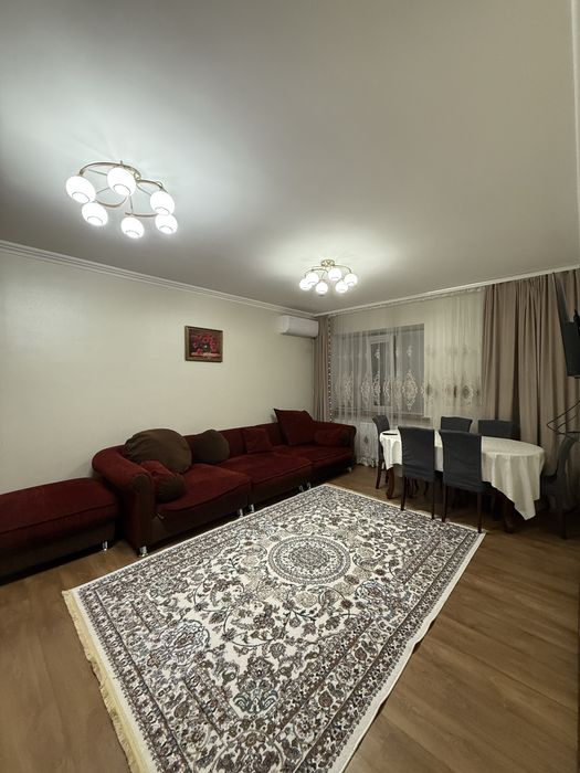 Квартира трехкомнатная