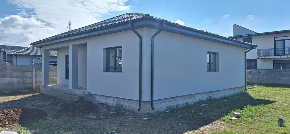 Vand sau inchiriez casă  Albești(Simnic)