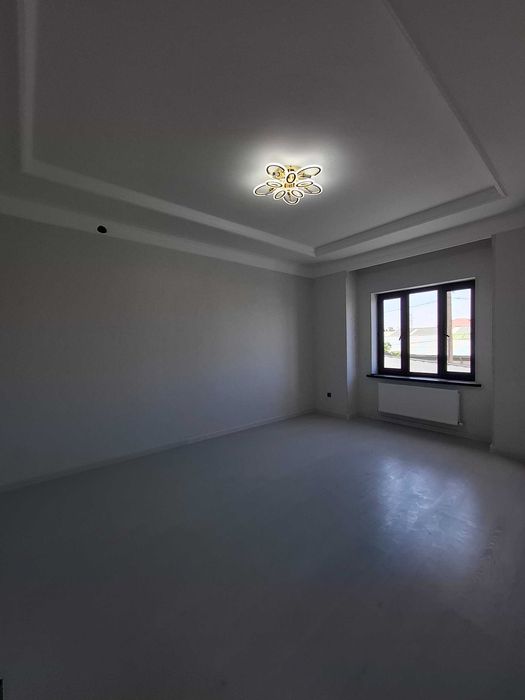 Продаётся дом в Бектемирском районе ( Мажнунтол).