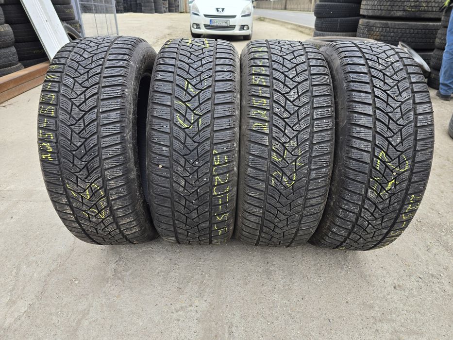 Anvelope de iarna 225-55r17 Dunlop