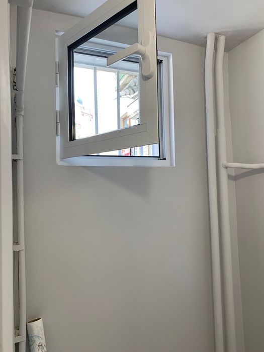 Дава се под наем Магазин в София, Център - 39 кв.м за 390 € - Снимка #9