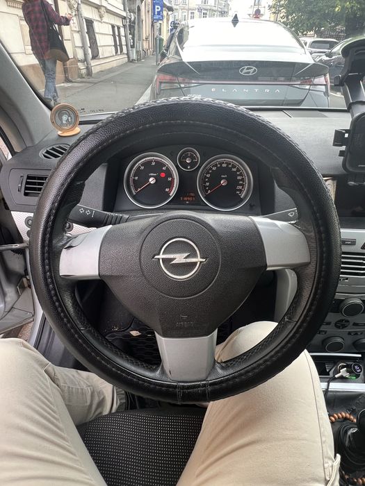 OPEL Astra 2006 — imagine 5