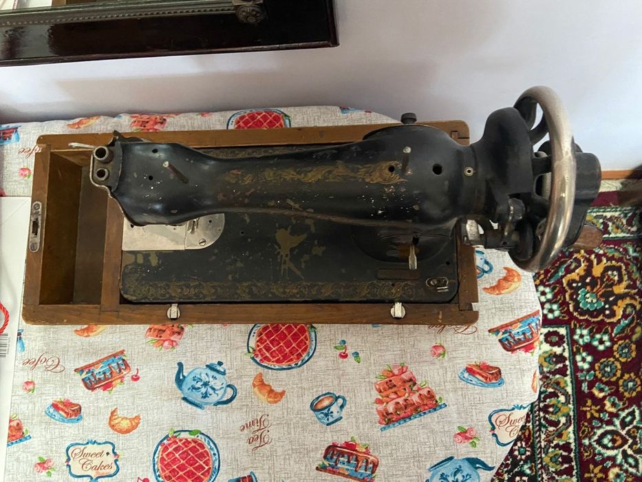 Швейная машинка Singer