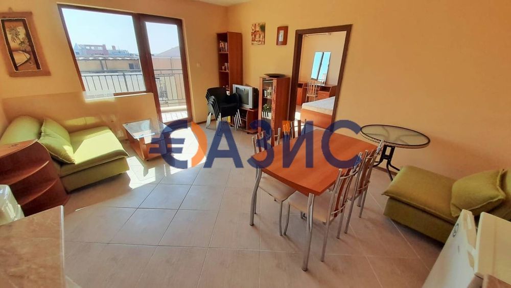 Продава се Тристаен апартамент в к.к. Слънчев бряг - 90 кв.м за 800 €/кв.м - Снимка #11