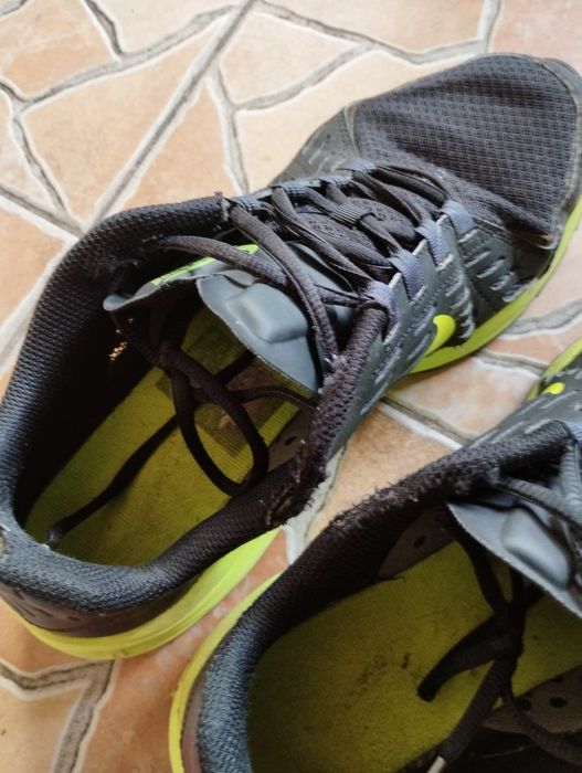 Nike маратонки..