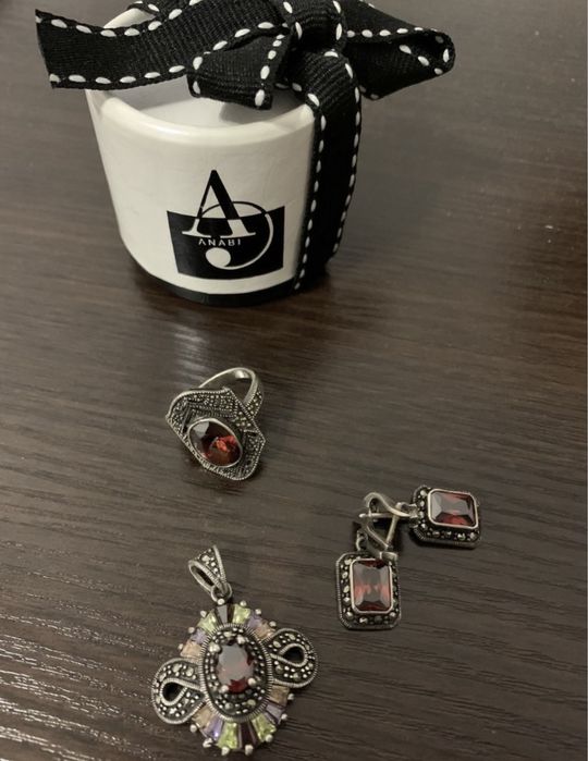 Серебряный комплект