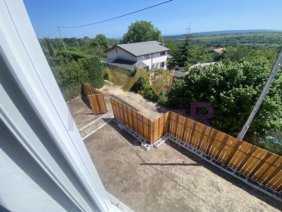 Продава се Къща в Варна, м-т Боровец - юг - 160 кв.м за 875 €/кв.м - Снимка #3