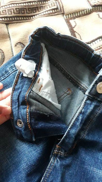 Джинсы на мальчика (7-8 лет)