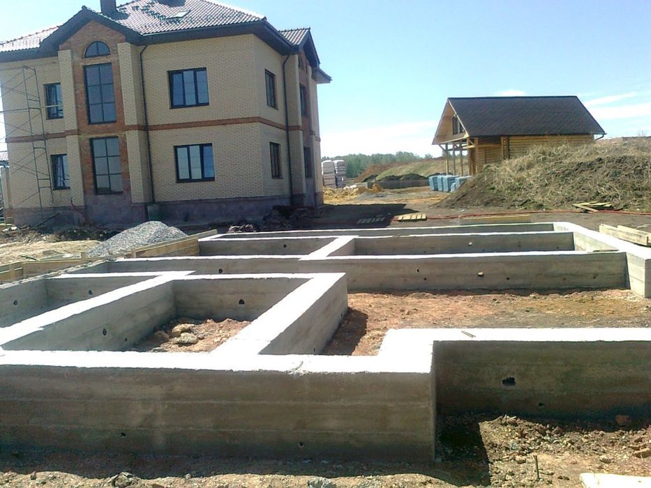 Заливка фундамента