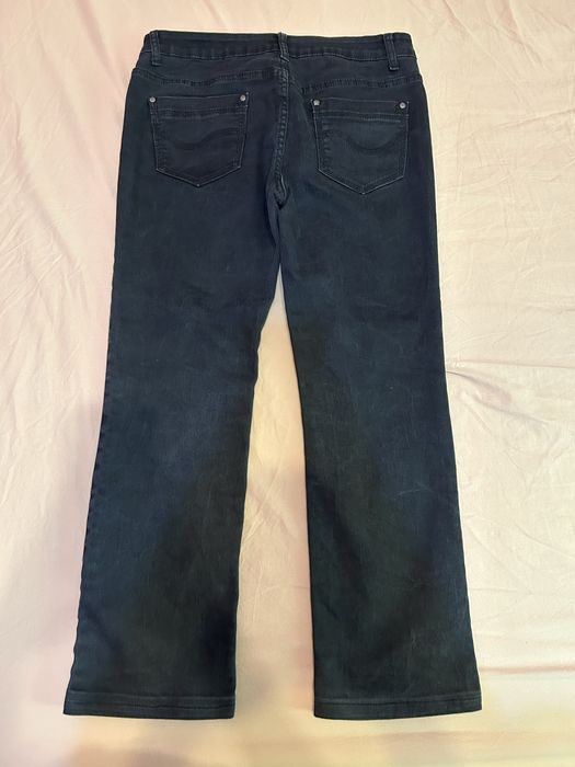 Дънки в черен цвят